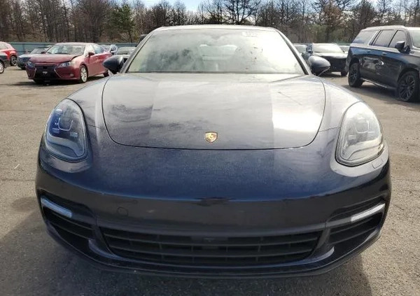 Porsche Panamera cena 119000 przebieg: 33850, rok produkcji 2018 z Pajęczno małe 67